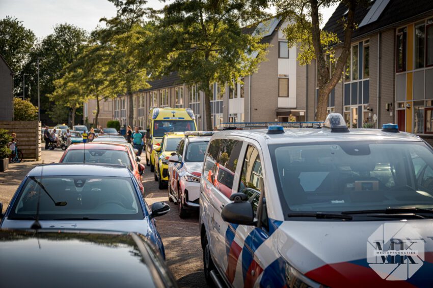 Kind van één jaar te water in zwembad achtertuin, ademhaling aanwezig | Bahreinstraat Hoogvliet (uitgelicht)