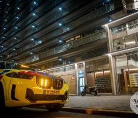 Foto: MK Mediaproducties Steekpartij in woning zorgt voor gewonden en aanhouding | Purmerhoek Capelle aan den IJssel (6)