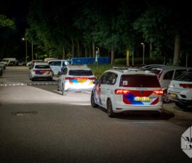 Foto: MK Mediaproducties Steekpartij in woning zorgt voor gewonden en aanhouding | Purmerhoek Capelle aan den IJssel (10)