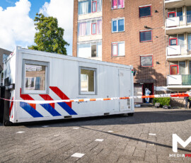Man zwaargewond bij steekpartij in flat, groot onderzoek gestart | Johannes Muldersstraat Vlaardingen (3)