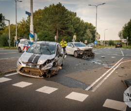 Twee auto's botsen na rood licht, wiel afgebroken door klap | Rotterdamseweg Ridderkerk (6)