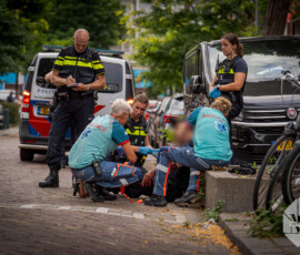 Persoon neergestoken bij ruzie tussen twee groepen, verdachte aangehouden | Flakkeesestraat Rotterdam (uitgelicht)