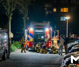 Foto: MK Mediaproducties Middelbrand gealarmeerd in flatwoning, oorzaak pannetje op vuur | Tomatenplein Zwijndrecht (1)