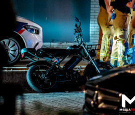 Foto: MK Mediaproducties Man overleden tijdens aanhouding op de Vaarnerkamp, Rijksrecherche doet onderzoek | Vaarnerkamp Rotterdam (6)