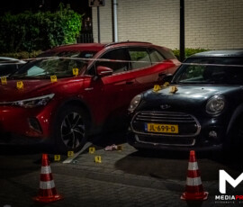 Foto: MK Mediaproducties Man zwaargewond bij ernstige mishandeling | Swarttouwhaven Barendrecht (9)