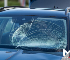 Foto: MK Mediaproducties Aanrijding auto-wielrenner, wielrenner gewond | D’arcyweg Europoort Rotterdam (3)