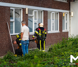 Brand in woonzorgcomplex, 60 personen geëvacueerd | Grote Stern Rozenburg (3)